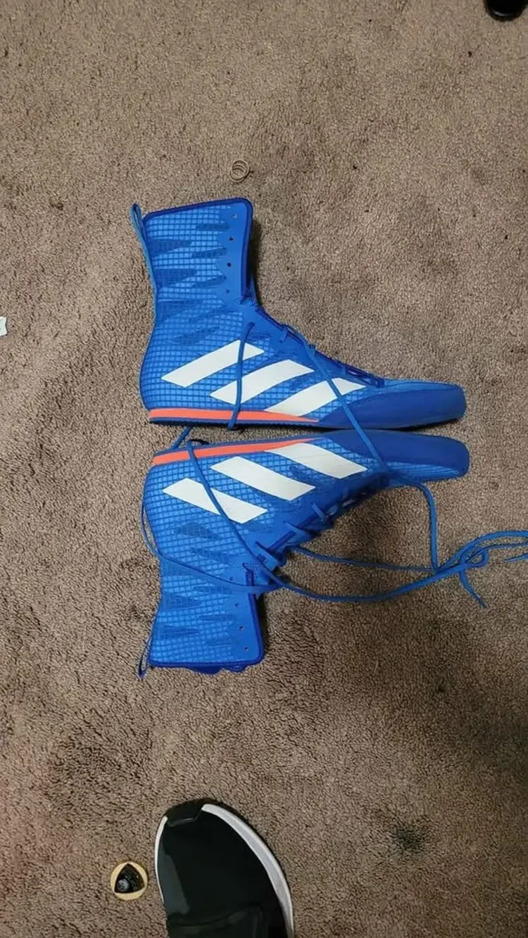 Size 11.5 adidas boxing shoes